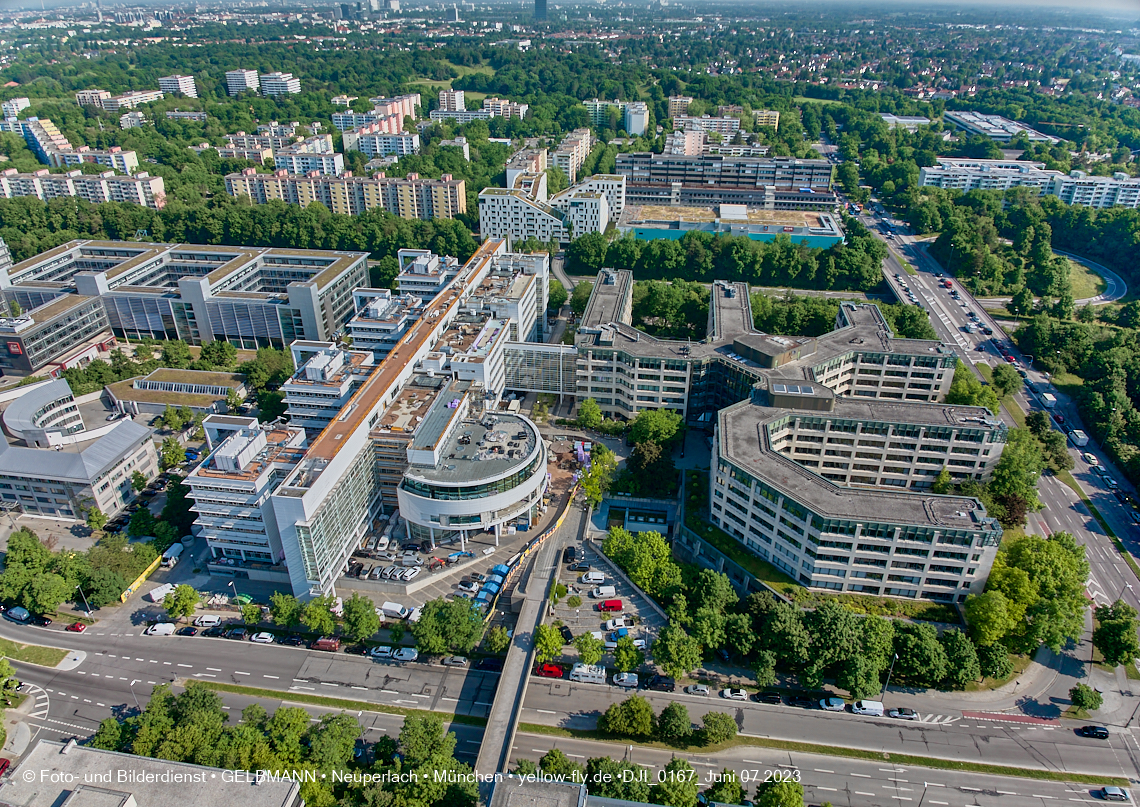 07.06.2023 - Neuperlachs neue Mitte mit PEP, Perlach Plaza, Share, Allianzversicherung und Wohnring